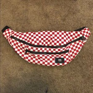 (SALE🚨) Vans Ward Crossbody Fanny Pack